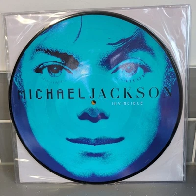 MICHAEL JACKSON - INVINCIBLE 2018 EU 2 x PICTURE DISC VINYL LP EX/VG - Image 1 of 4