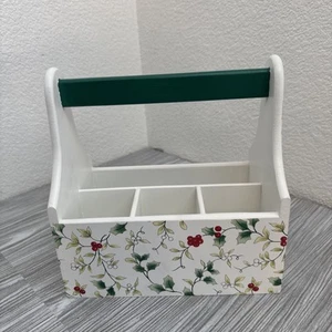 Vintage Pfaltzgraff  Winterberry motif Wood Caddy with Handle Silverware Holder - Picture 1 of 17