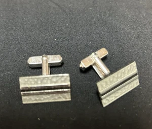 Vtg Art Deco Style Cufflinks Set, Black and Silver Swank Cufflinks - Picture 1 of 5