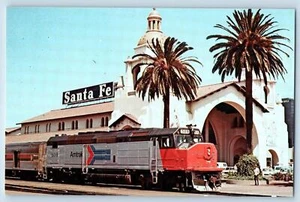 c1950's San Diego California Postcard Amtrak 509 Locomotive The Santa Fe Station - Bild 1 von 2