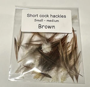 Short Hackles - Fly tying materials - Brown hackles, Small - Medium size - Picture 1 of 1