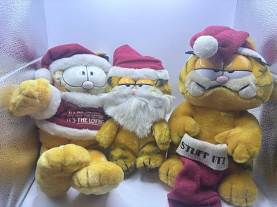 Garfield 1978-1981 Vintage Christmas Holiday Plush Stuffed Animal Toy - Image 1 of 4