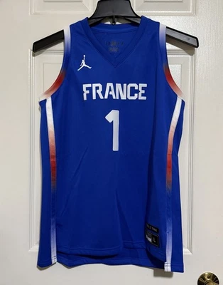 Camiseta deportiva de baloncesto Jordan Victor Wembanyama Francia niños grande limitada de carretera NUEVA Foto 1 de 4