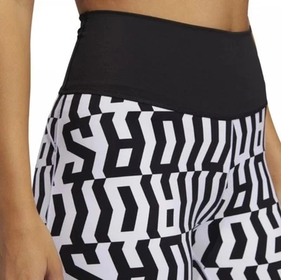 ADIDAS High Rise 7/8 tights TKO white/black BNWT - Image 1 of 4