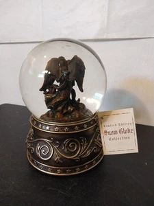 Limited Edition Angel Snow Globe Bronze Glitter Musical - Joy To The World - Picture 1 of 9