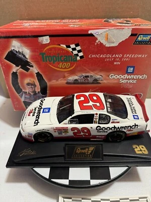 Kevin Harvick #29 GM Goodwrench 2001 Chicago Carrera Ganar 1/24 Revell Diecast Foto 1 de 4