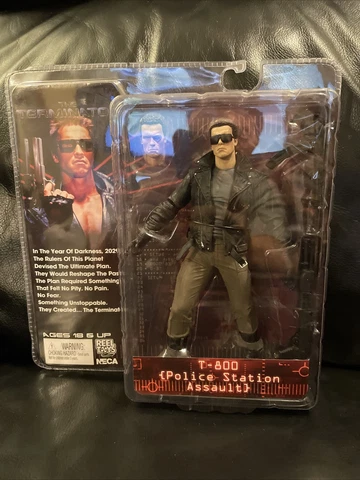 Terminator T-800 NECA Reel Toys Police Station Assault  7" Action Figure New NIP Cover