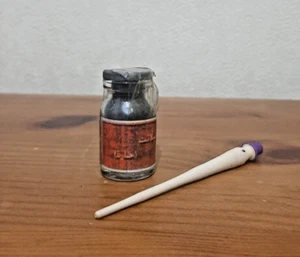 Moroccan 100% Pure Kajal Surma Spicy Eyeliner Powder with stick. - Picture 1 of 2