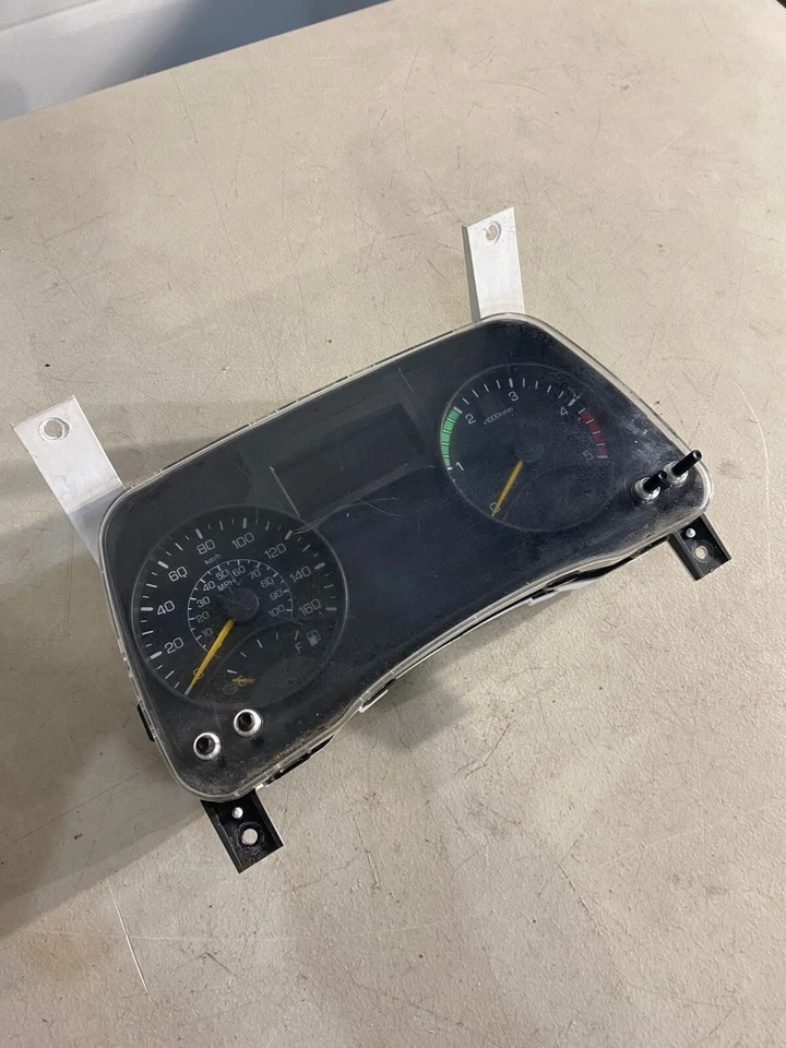 Cuadro de instrumentos Mitsubishi Fuso MK645655 2012 -- ¡probado! Foto 1 de 4