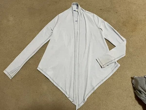 Ivivva By Lululemon Girls Light Gray Wrap Athletic Size 12 Lightweight - Picture 1 of 3