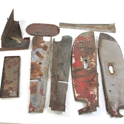 LOTE DE 8 1963 Facel Vega III (3) piezas mixtas y paneles de chapa  Foto 1 de 4