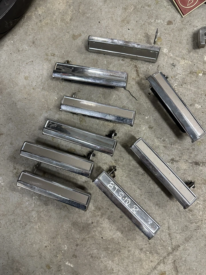 批量 门把手 适用于 82-94 雪佛兰 S10 80-90 Caprice 前铬金属 — 第 1/4 张图片