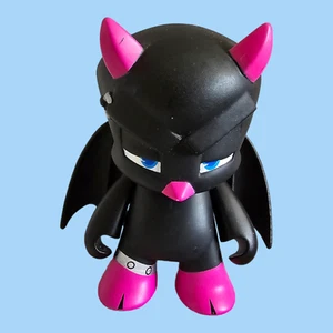 Kidrobot Looney Tunes Blind Box Serie schwarz & rosa böse Tweety Vinyl Figur - Bild 1 von 7