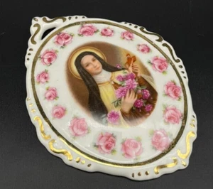 Vintage porcelain French Saint Therese Art Wall Hanging handmade gold Line Rare⭐ - Picture 1 of 7