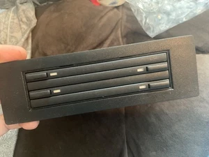 01 Porsche 911 Black 4 DISC CD HOLDER CONSOLE TRAY TRIM CD CHANGER - Bild 1 von 4