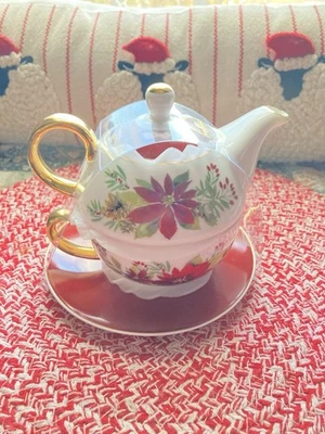 Grace Teaware Poinsettia Red White & Gold Christmas Teapot New! - Image 1 of 4