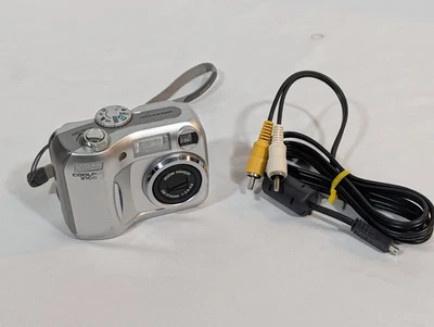 Nikon COOLPIX 3100/E3100  3.2MP Digital Camera - Silver - Image 1 of 4