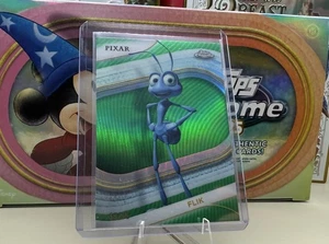 Refractor Raywave Topps Disney 2025 cromo Flik verde/99 A Bug’s Life SP - Imagen 1 de 4