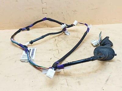 Arnés de cableado de puerta de gasolina 2,5 híbrido Toyota Rav4 2016-2019 82153-42171 Foto 1 de 4
