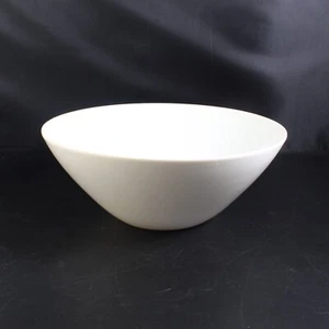 VTG 7.5" Round Vegetable Bowl Classic Modern White by Rosenthal - Continental - Picture 1 of 5
