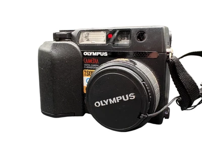 Olympus Camedia C-4040 Zoom Schwarz f/1,8 4,1 MP 7,5X Zoom Vintage - Bild 1 von 4