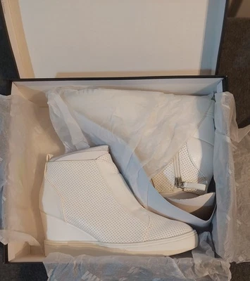 Nuevo Mia Mujer Cristie Blanco Cuña Sintética con Cremallera Interior Talla 7M Foto 1 de 4