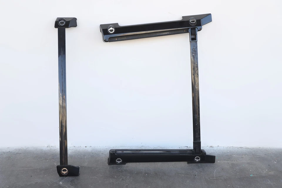 Juego de barras transversales de riel de techo delantero/trasero Infiniti QX56 04-07, A947, OEM, 2004, 200 Foto 1 de 4