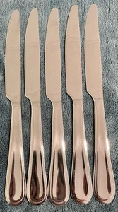 SET OF 5 TOWLE LIVING COLLECTION STAINLESS STEEL DINNER KNIVES! VERY NICE! - Picture 1 of 5