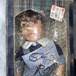 Kasma Collections Handgefertigte Porzellan Kasma Puppe Vintage Neu Originalverpackt - Bild 1 von 10