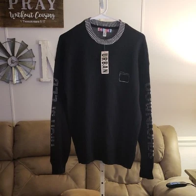 Urban Outfitters Black Crewneck Sweater Size Small Mens Nwt - Image 1 of 4