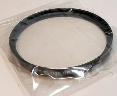 XIT 67mm +1 Close-up lens Filter   Macro - new - open box - Image 1 of 4