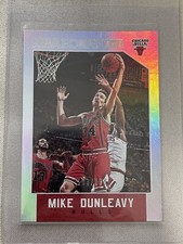 2015-16 Panini NBA Hoops Silver Parallel Mike Dunleavy Chicago Bulls /299