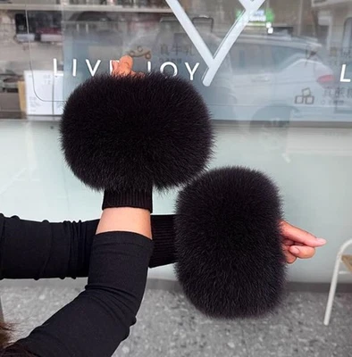 One Pair Real Fox Fur Cuff Women Winter Bracelet Wrist Fur Cuffs Gloves Sleeves - Image 1 of 4