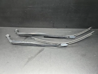 06-15 LEXUS IS250 C IS350 C FRONT LEFT & RIGHT WINDSHIELD WIPER ARM PAIR SET OEM - Image 1 of 4
