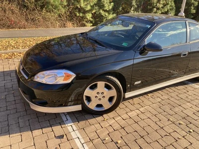 Chevrolet Monte Carlo SS 2006 Foto 1 de 4