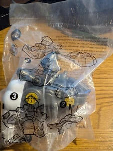 Burger King Mario Kart Deluxe 8 Toy Grey Silver Mario New. Sealed. - Picture 1 of 2