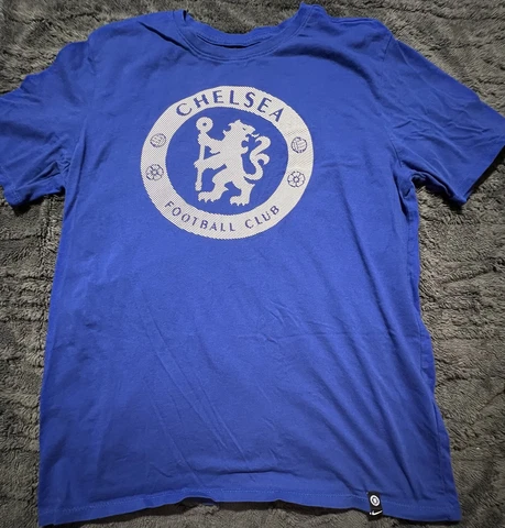 Chelsea Football Club. Soccer Mens Tshirt Size (L) Blue. Nike Athletic Cut Cover