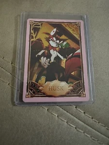 Hazbin Hotel Trading Card Husk Pink Foil 2° Edizione 23/50 - Foto 1 di 1