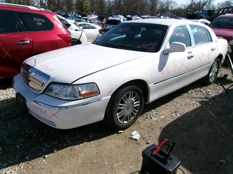 Conjunto de limpador de ar usado serve: 2010 Lincoln & Town Car 4.6 grau A - Imagem 1 de 4