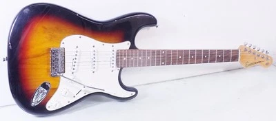 Guitarra eléctrica para diestros Encore Blaster Series E6 Sunburst Stratocaster Foto 1 de 4