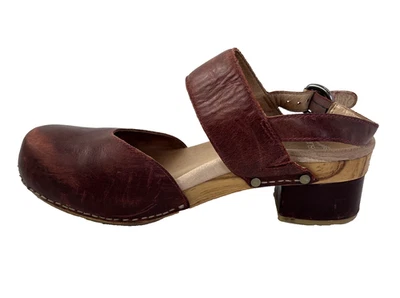 Dansko Mujer’s 39 Marrón Malina Cuero Puntera Cerrada con Correa en el Tobillo Zapatos Zuecos Foto 1 de 4