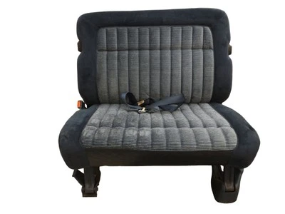 1988-1994 GMC K1500 Suburban Left / Middle Rear Seat Assembly Blue Used  Foto 1 de 4