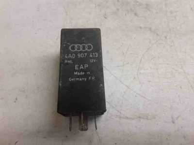 AUDI A6 Avant 4A, C4 Relays 4A0907413 2.50 Diesel 103kw 1996 25475428 - Image 1 of 3