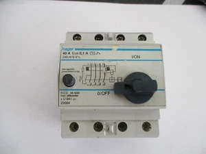 DISYUNTOR CIRCUITO RCD HAGER 40 AMP 100mA U841 U1/20084 - Imagen 1 de 1