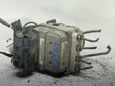 Used ABS Pump and Motor Assembly fits: 2004 Buick Regal Assembly w/o supercharge - Изображение 1 из 4