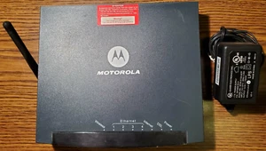 Wi-Fi Router, Motorola DSL, Motorola Wireless Router DSL Modem 802.11b/g 4-Port. - Picture 1 of 3