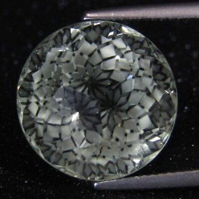 Hermosa amatista verde (prasiolita) natural de 16,47 quilates elegante piedra preciosa redonda de Brasil Foto 1 de 4