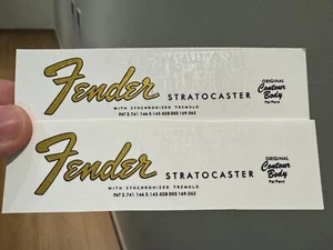 Adesivo decalcomania 2 pezzi FENDER chitarra STRATOCASTER Waterslide trasferimento collo paletta - Foto 1 di 4