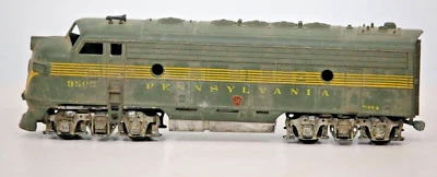 HO Scale Pennsylvania Diesel Non-Powered Locomotives #9506-A 1:87 Gauge - Image 1 of 4