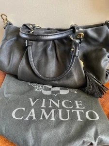 Vince Camuto Pleated Black Leather Shoulder Purse Satchel Gold Charm Tassel - Picture 1 of 11